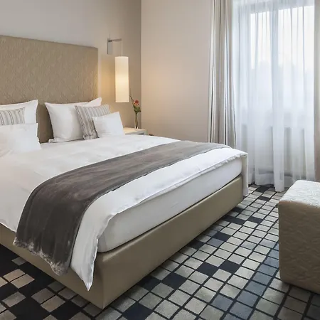 Hotel Bei Den Tongruben 3*