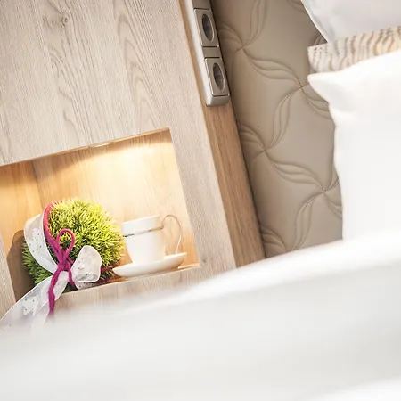 Bei Den Tongruben Hotel