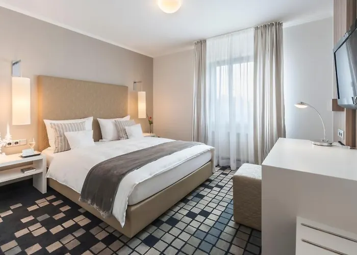 Bei Den Tongruben Hotel