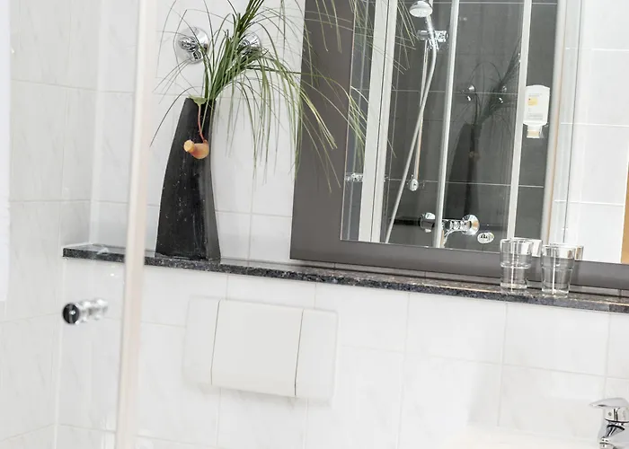 Bei Den Tongruben 3*